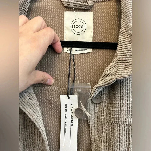 Stoosh Faux Corduroy Long Sleeve Brown Button Up Shirt Shacket Sz XL Cozy Travel - Picture 8 of 9